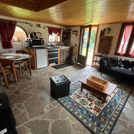 Chalet La Poipia บูฟอร์ ภายนอก รูปภาพ