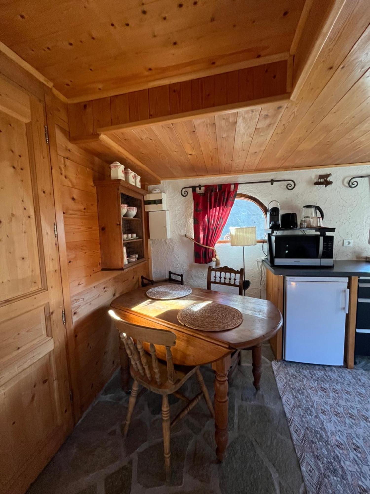 Chalet La Poipia บูฟอร์ ภายนอก รูปภาพ